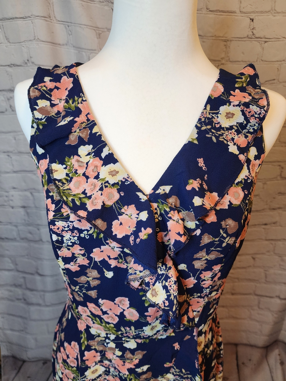 Teeze Me Navy Floral V-Neck Ruffle Midi Dress - Picture 3 of 5